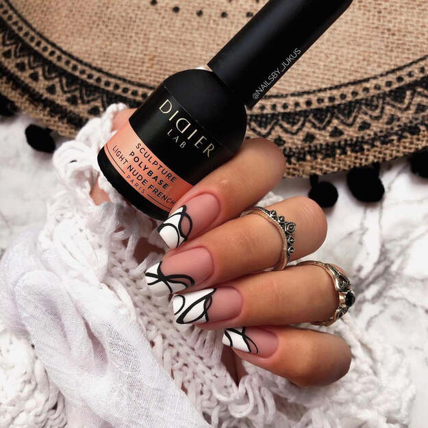 Didier Lab skulptūrinė polybazė "Light Nude French" 10ml 1